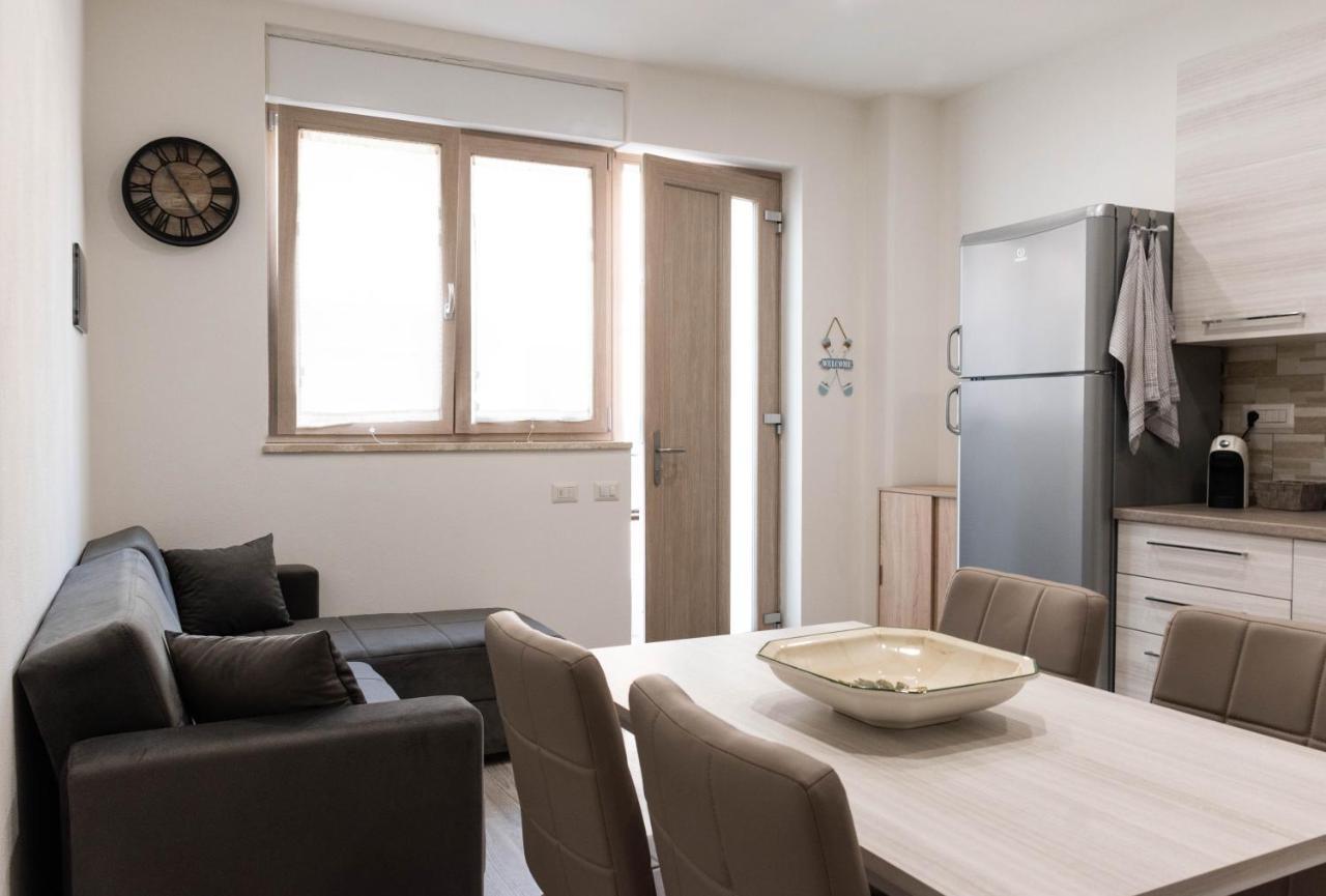 Caus Relax Apartment Oristano Bagian luar foto